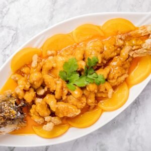 Pescado Racimo de Uvas en Salsa Naranja