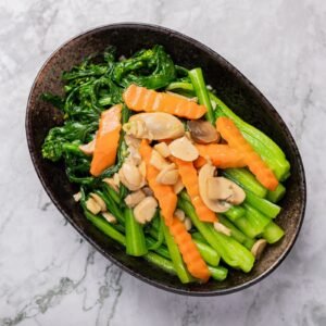 Pollo con Hojas de Mostaza